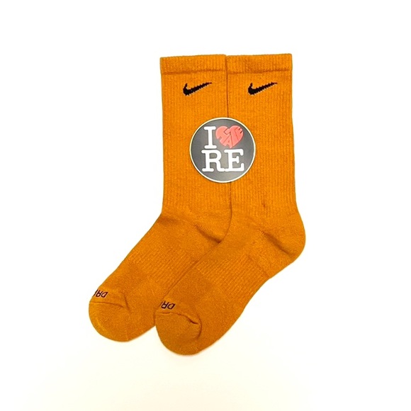 Nike Accessories - Nike 1 PAIR of CHESTNUT CREW SOCKS SIZE
8-12 HIGH one sizes fits most NWOT